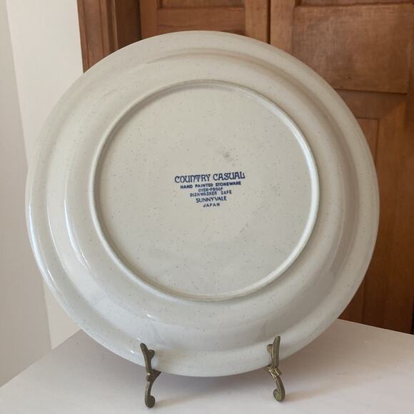 Vintage Country Casual 12” Round Serving Platter - Picture 7 of 9